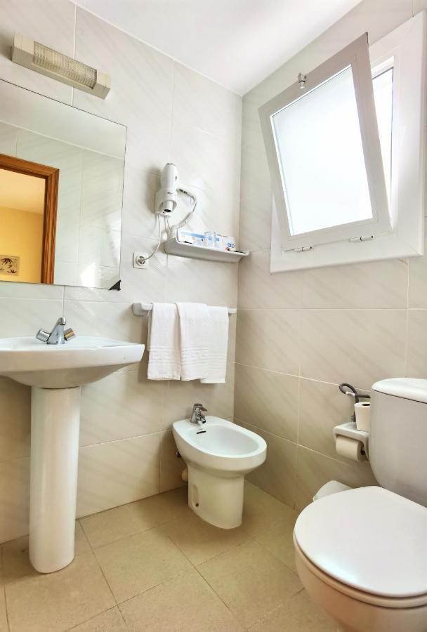 Hostal Noray Sant Feliu de Guixols Εξωτερικό φωτογραφία