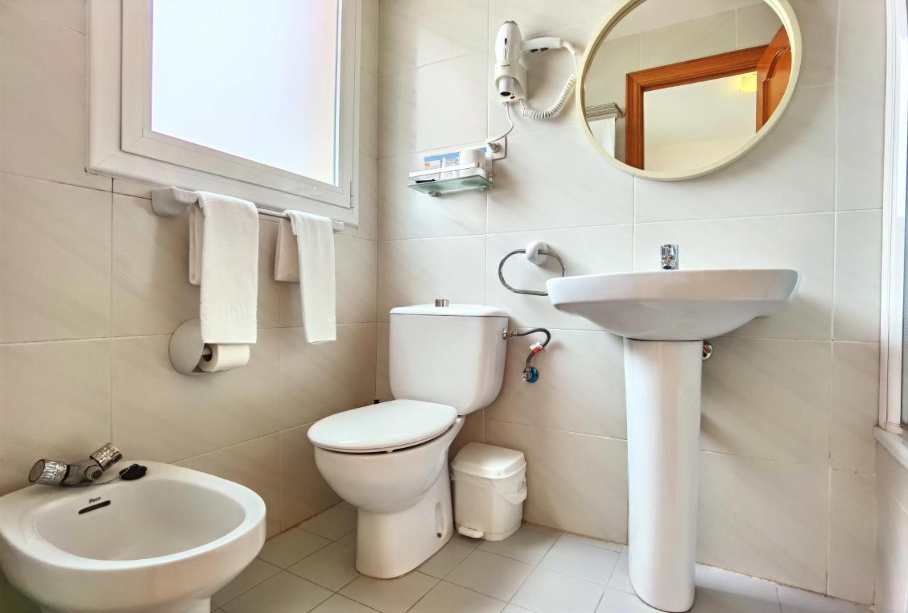 Hostal Noray Sant Feliu de Guixols Εξωτερικό φωτογραφία